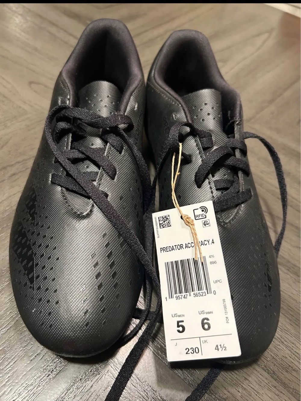 adidas Predator Accuracy Soccer Shoes - Black